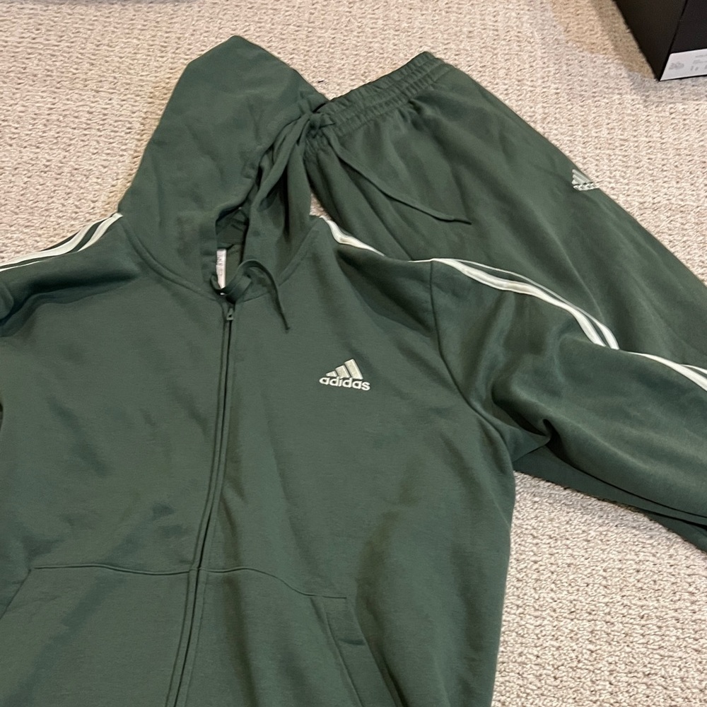 BRAND NEW ADIDAS TRACK SUIT